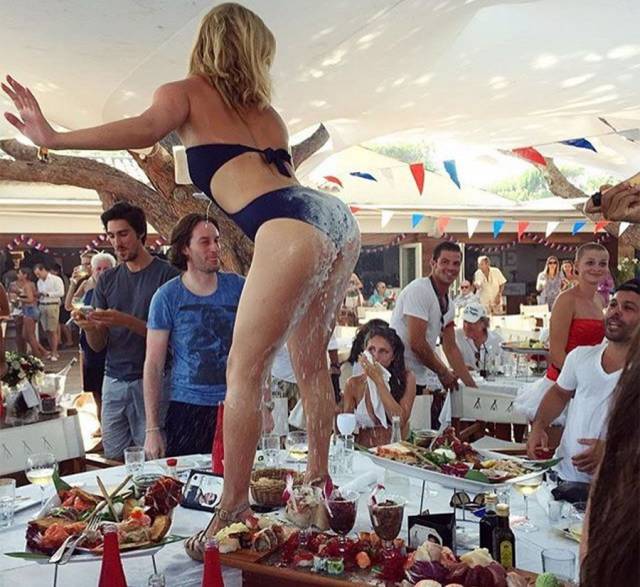 grownup corner 61 pics 15 gifs 30.html - 61 HD GIF | Premium Gallery 2016