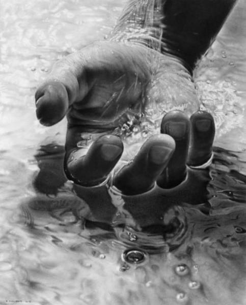 Amazing Hyperrealistic Drawings From Emanuele Dascanio