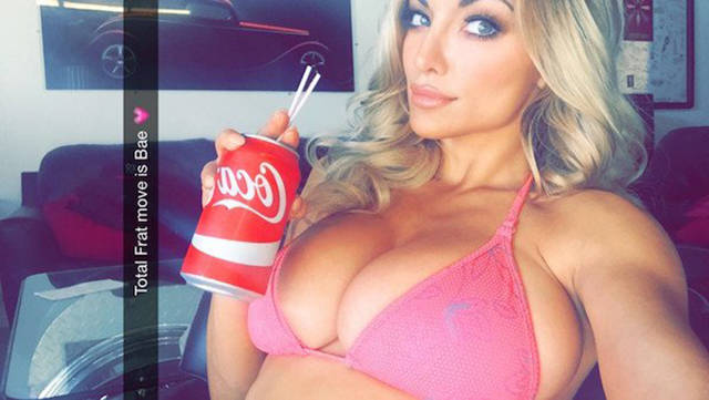 Sexy Snapchat Chicks Definitely Worth Checking Out