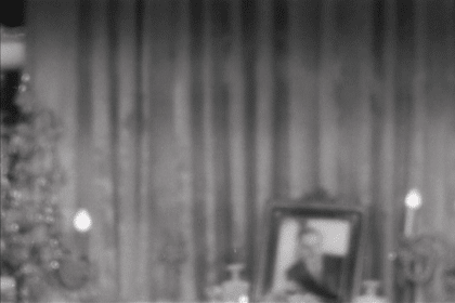 Beautiful And Hypnotizing Women From Back Then