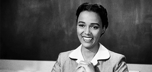 Beautiful And Hypnotizing Women From Back Then