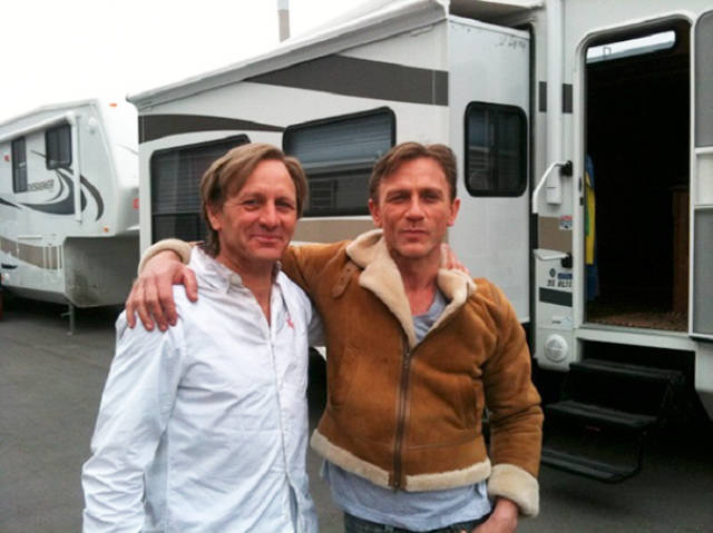 actors with their stunt doubles 92 pics 26.html - 92 HD Photos | Premium Gallery 2016