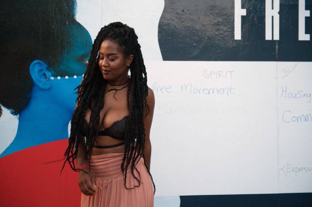 Girls Who Have a Certain Chest Appeal