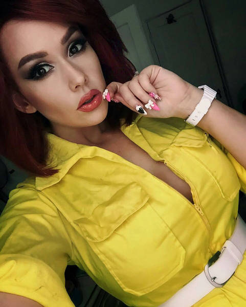 The Sexy Cosplay Girls of Every Nerds Fantasy