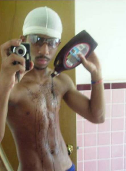 Ghetto Glamor Shots That Are Incredibly Ridiculous