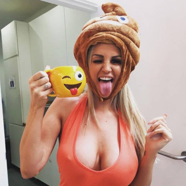 Goofy Girls Are The Best Kind Of Girlfriend