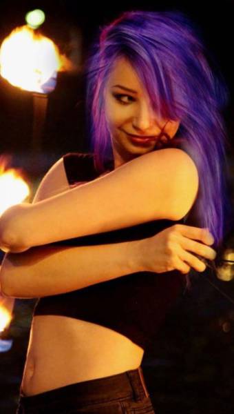 There’s Something Damn Sexy About Long Hair