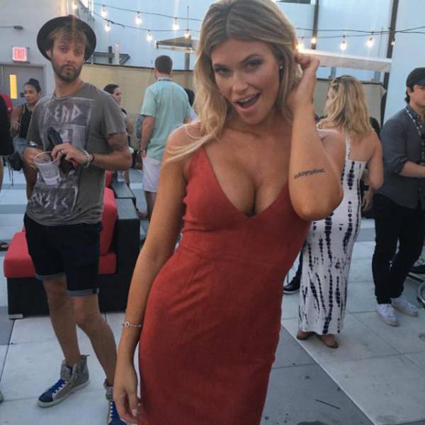 This Woman Has A Job Any Guy Would Die To Have