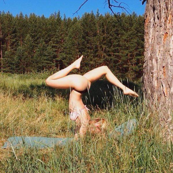 Fit Girls That Are Almost Too Hot to Handle