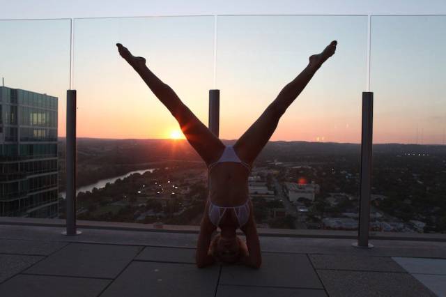 Fit Girls That Are Almost Too Hot to Handle