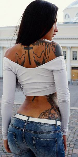 Hot and Hardcore Tattooed Girls
