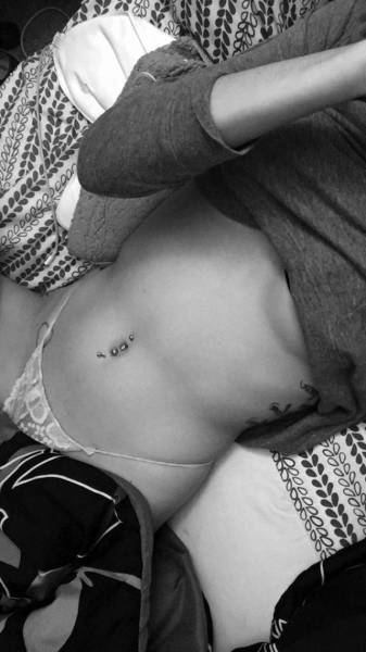 Get Ready For Some Tasty Underboob Pics