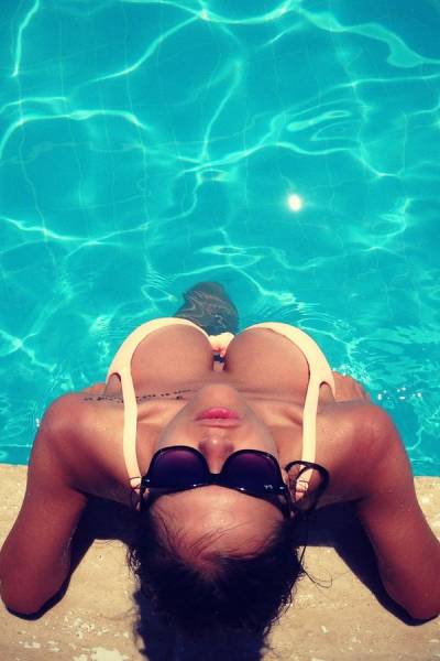 Girls With Beautiful Boobs Are A Mouthwatering Sight