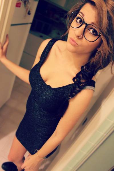 Girls Who Show How Sexy Glasses Can Be