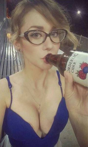 Girls Who Show How Sexy Glasses Can Be